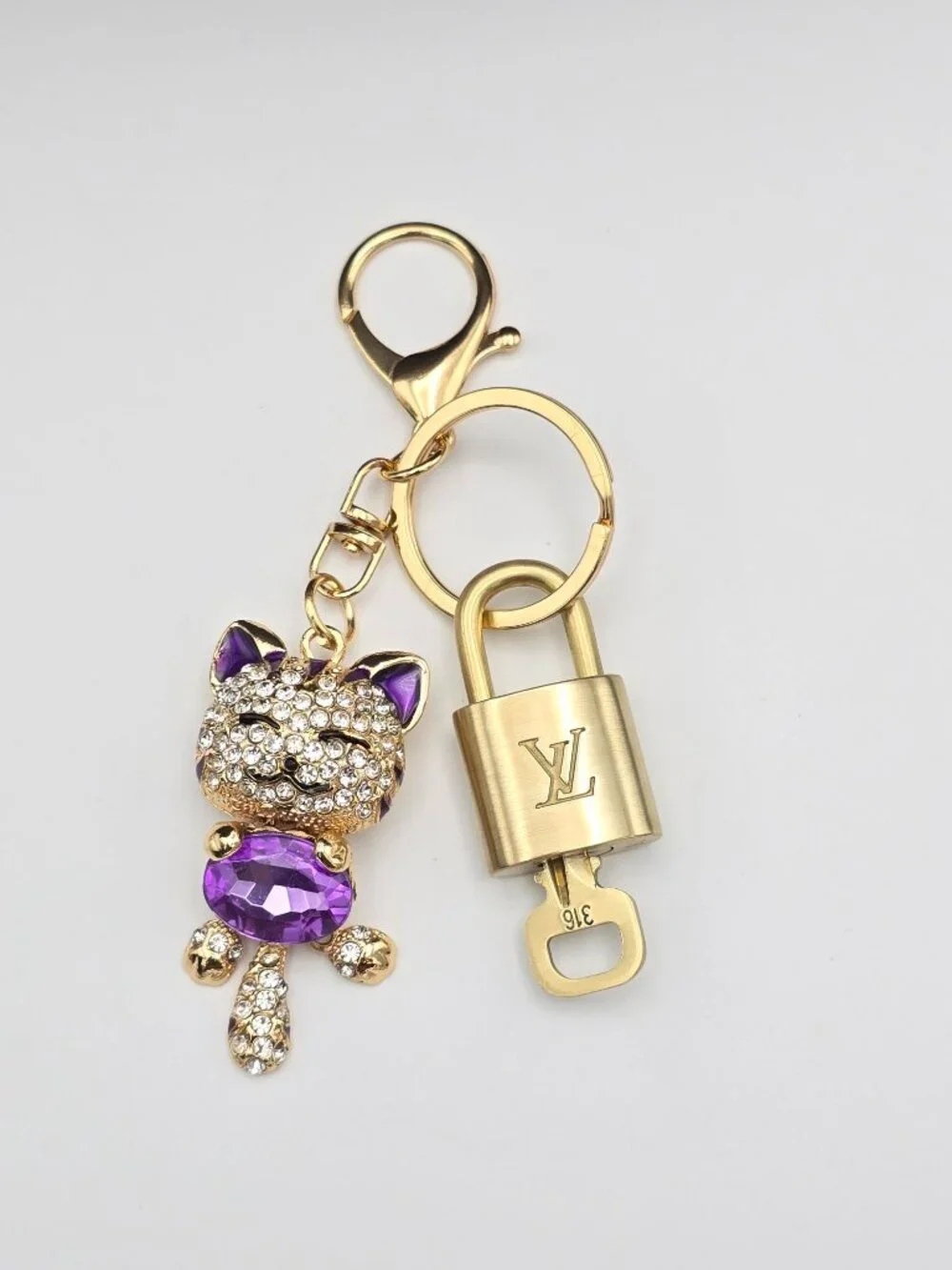 Louis Vuitton Gold Padlock 🔒 Key Set Authentic LV w/ Unbranded Cat Keychain